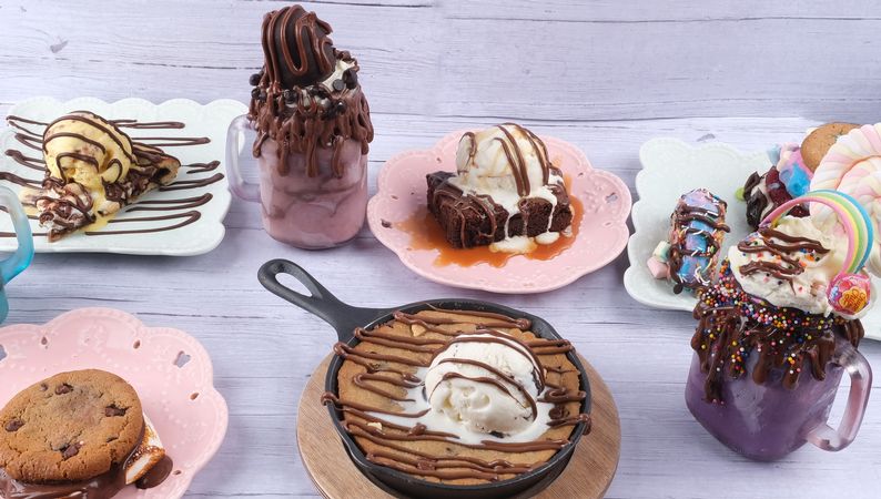 SMUSHKIES Desserts & Coffee